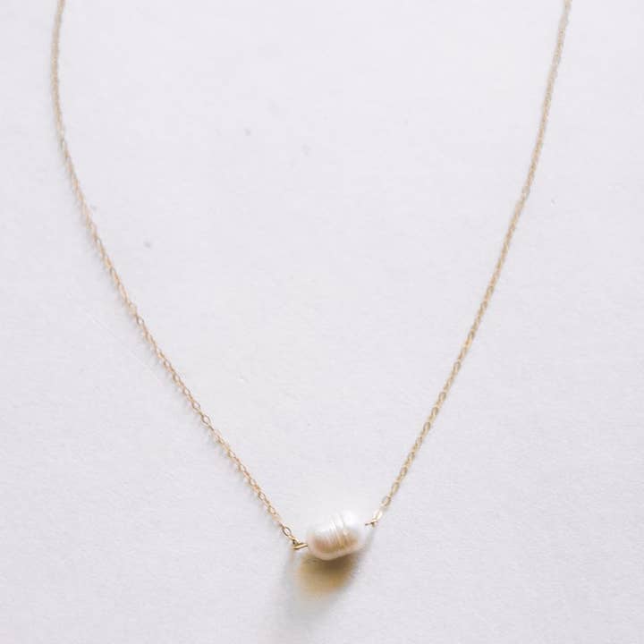 Single Pearl för wholesale av Jay Nicole Designs