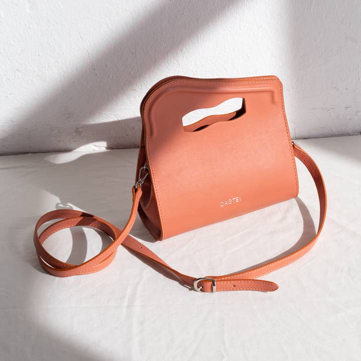 Sac à main Nostalgy (Pêche/Corail) pour la vente par DAOTEY