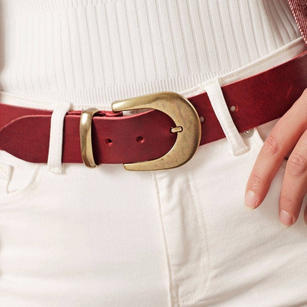 Amsterdam Heritage Leather Belts, Bags, Jackets & Apparel - Vente Ceinture – femme - FABRIQUÉ SUR COMMANDE Annie | Ceinture fine en cuir avec boucle dorée pour femme11