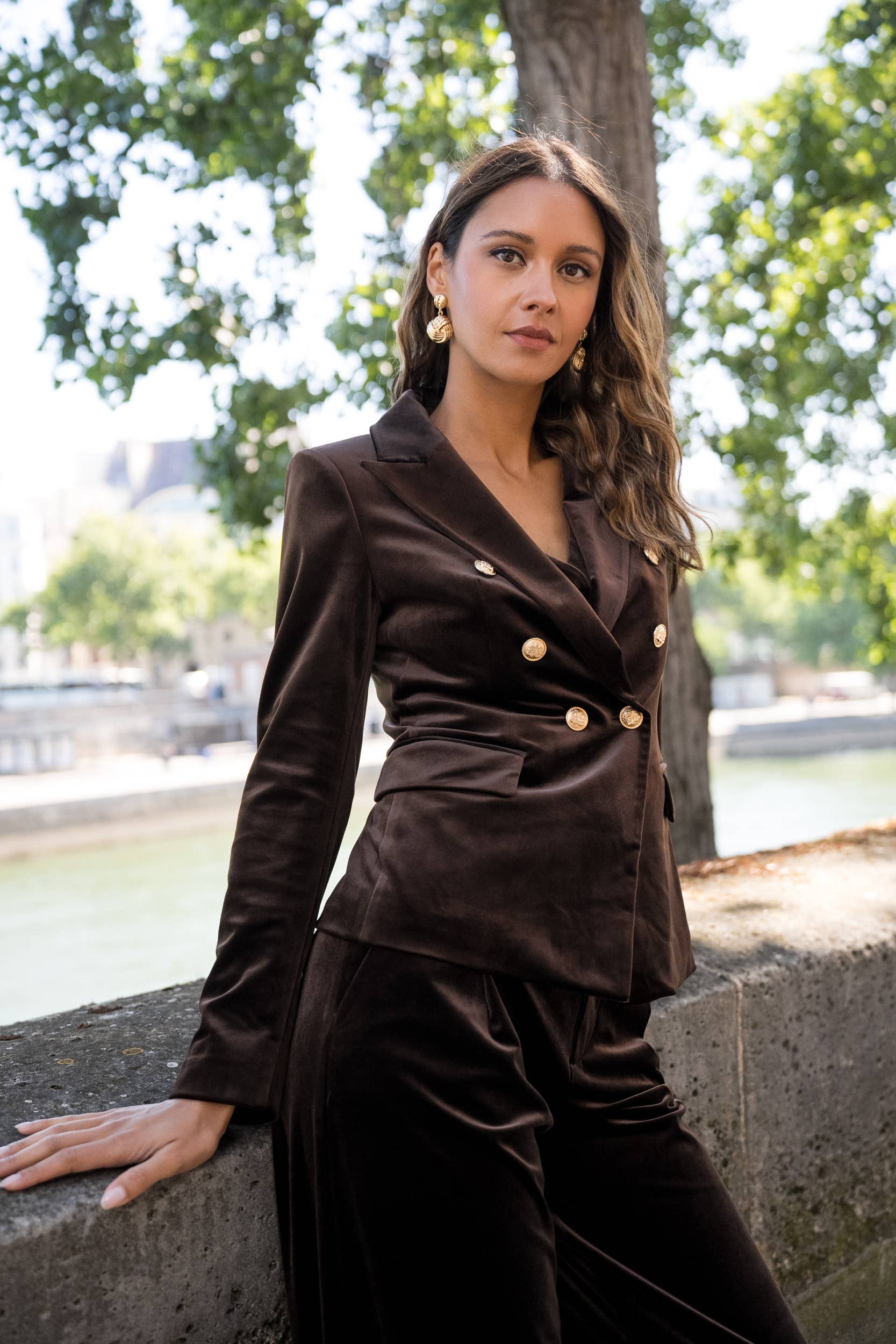 Attentif Paris - Venta al por mayor Chaqueta - Mujer - Chaqueta de terciopelo entallada con botones dorados dobles66