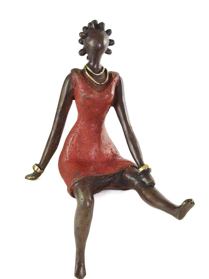 La Femme en Rouge Burkina Bronze Sculpture for wholesale by Swahili | AFRICAN MODERN