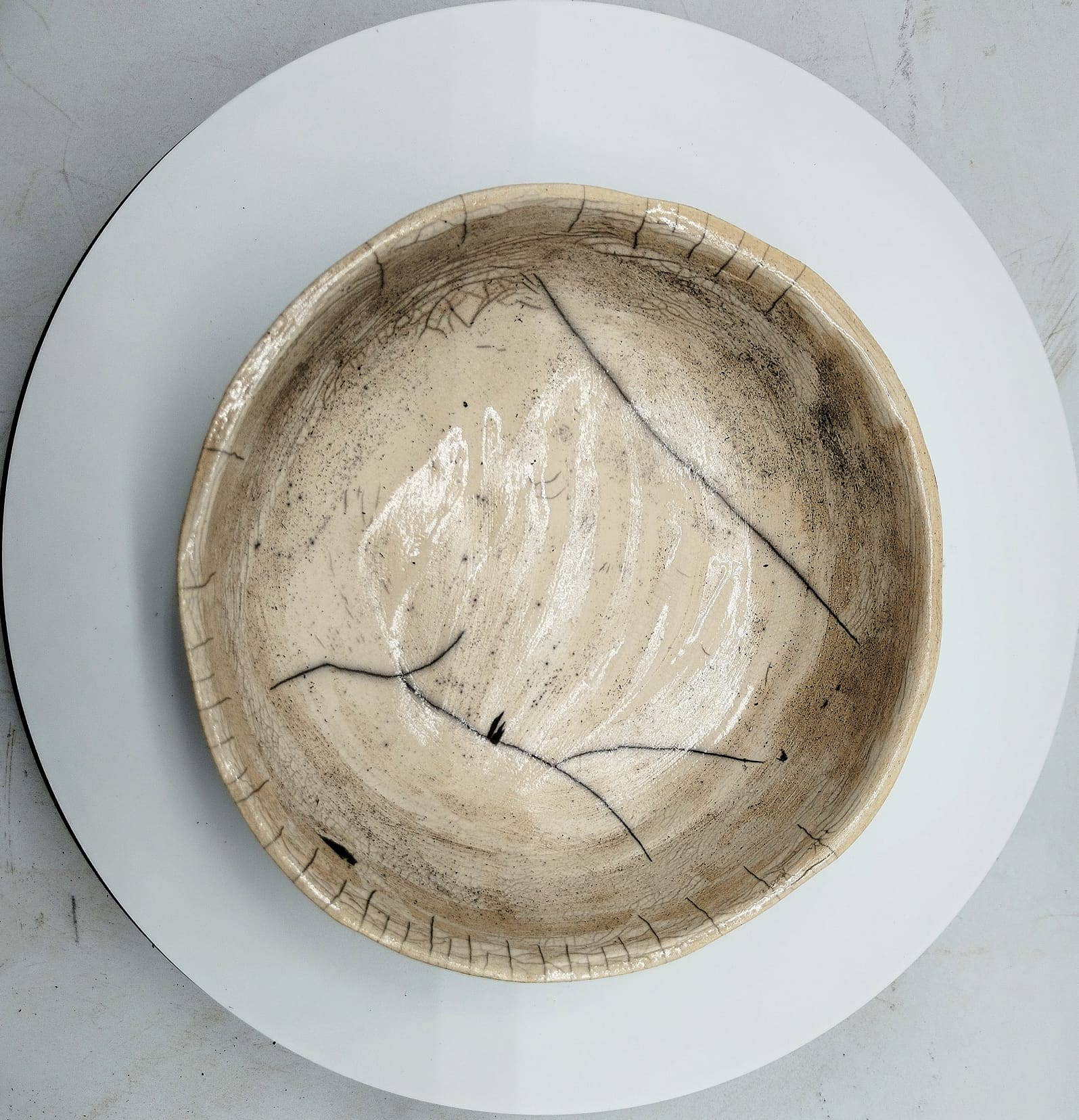 Isabelle Bedel - Sculpture Raku – Engroshandel Pyntetallerken/skål – Kop i terrakotta og raku