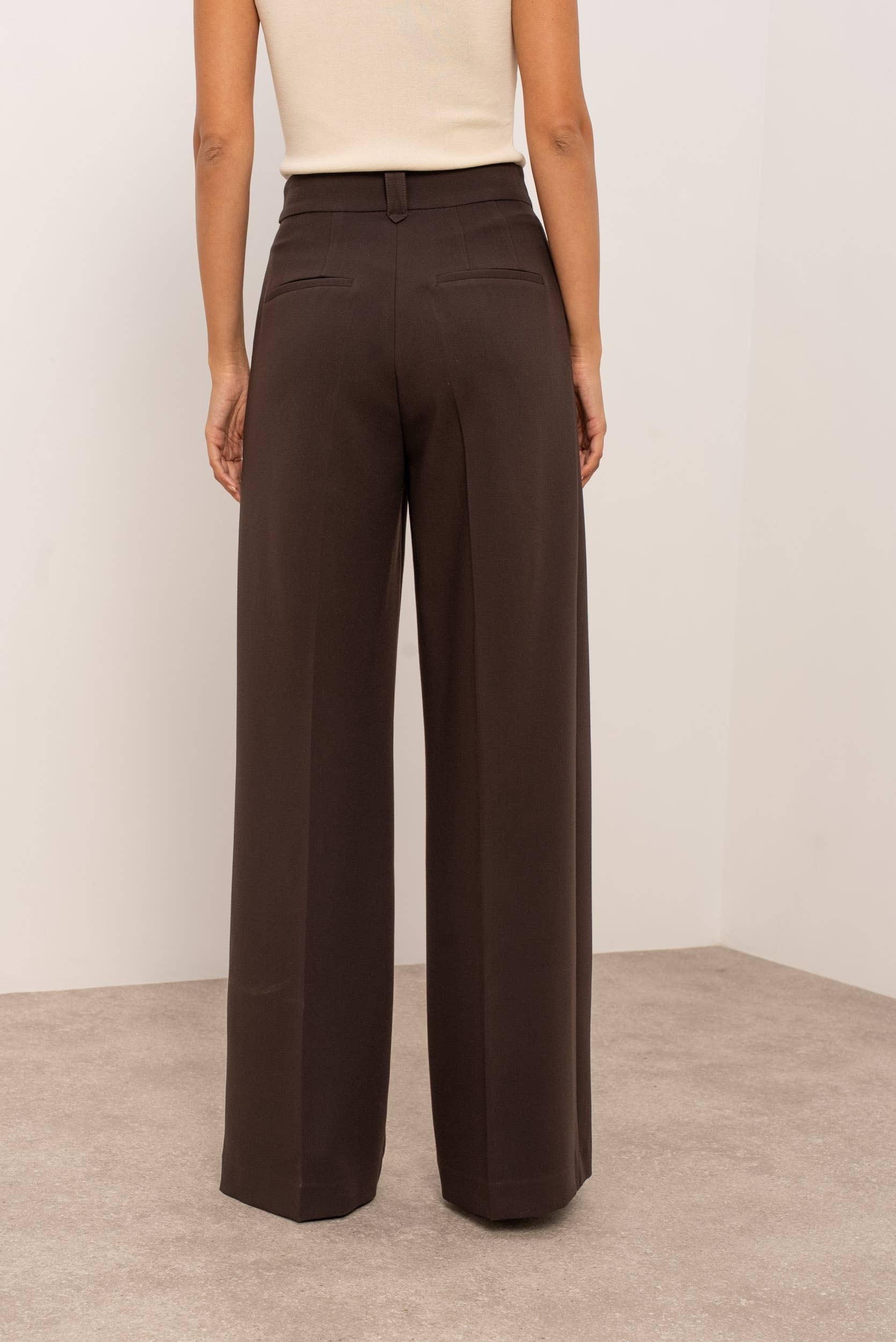 Attentif Paris - Vendita all'ingrosso Pantaloni eleganti - Donna - [Aura] Pantaloni ampi a vita alta con pinces41