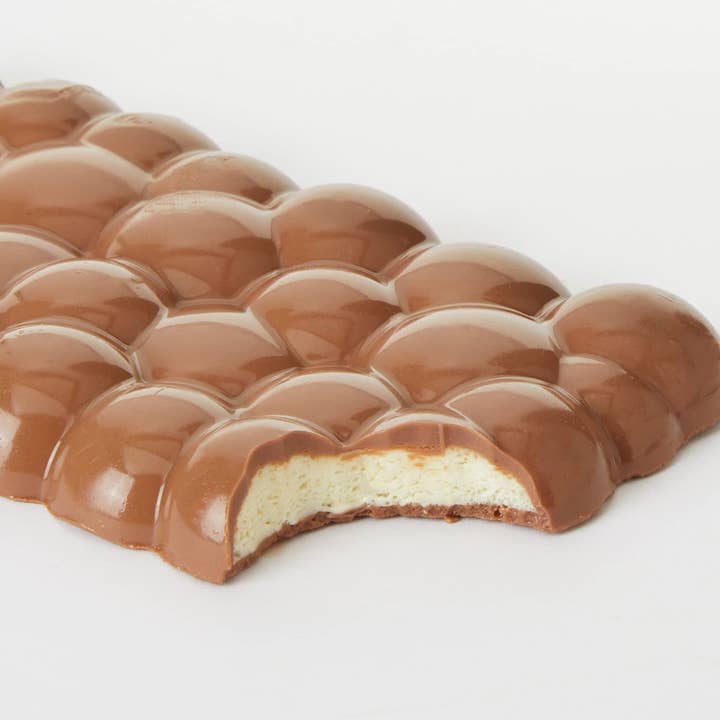 Phoenix Distributions - Vendita all'ingrosso Barretta di cioccolato - MILKA - Bubbly White 95 grammi 15 pezzi2