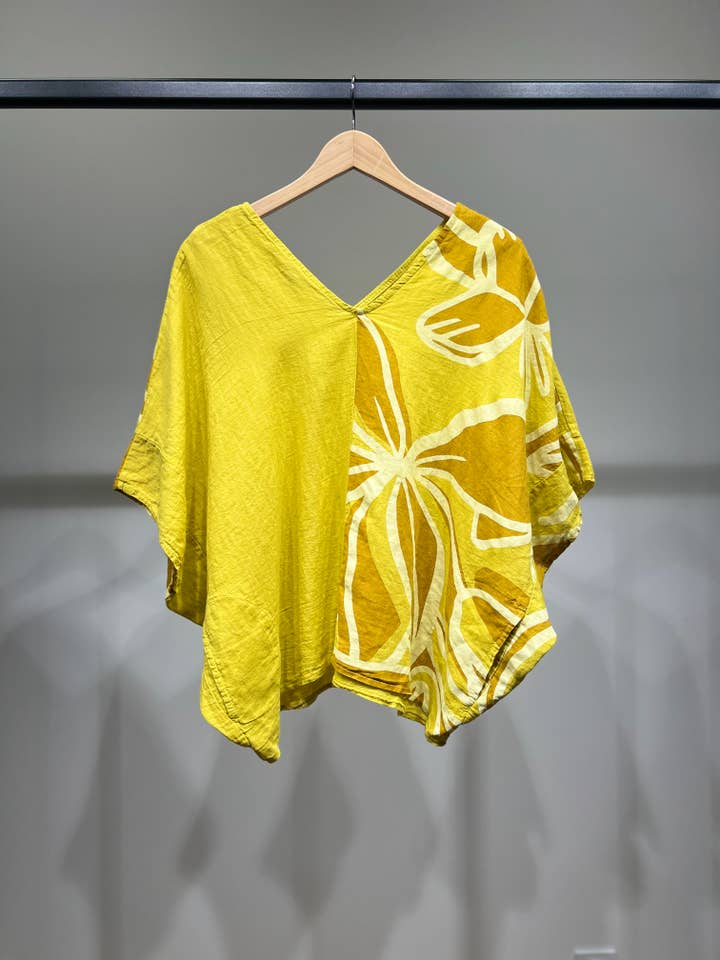 L'Emotion - Vendita all'ingrosso Camicetta - Donna - Maglia in lino 100% con scollo a V e maniche a pipistrello con motivo floreale1