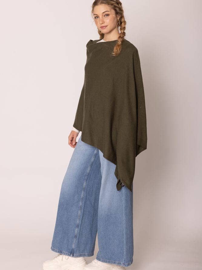 MiMi Wholesale - Wholesale Poncho - Women's - CCP320056 Juney Soft Classic Knit Poncho Ruana7