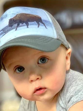 Kleinkind Yellowstone Hut für den Großhandel von Montana Tees