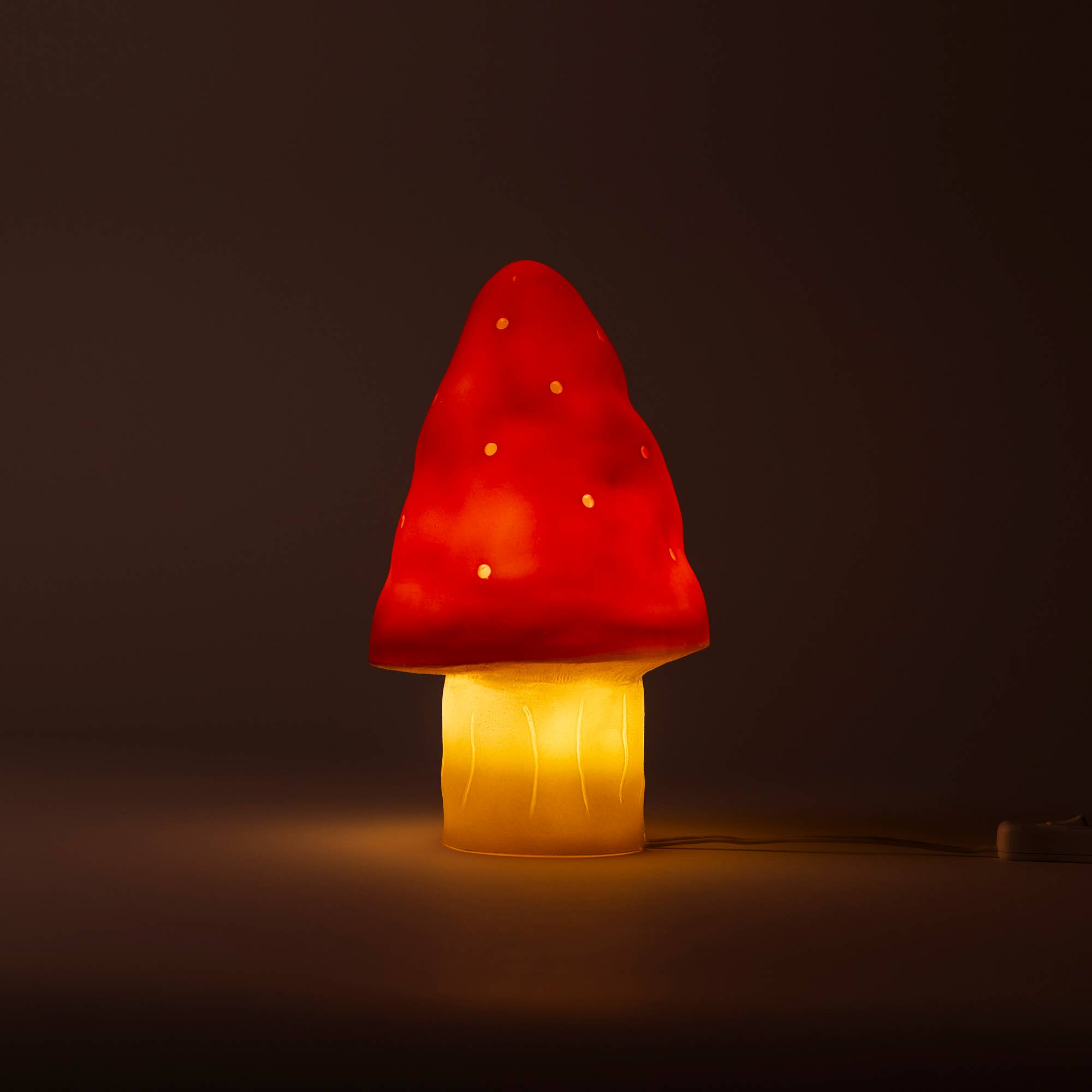 Egmont - Wholesale Figurine Lamp - Small Mushroom Red w/ Plug1