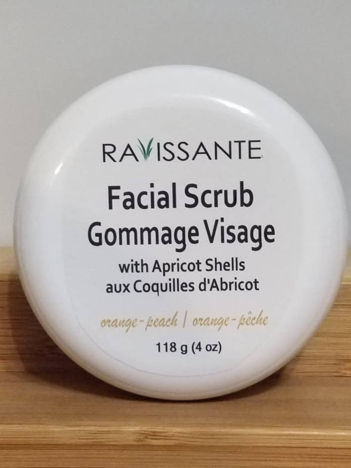 Exfoliant visage aux coques d'abricot - 118 ml pour la vente par Ravissante
