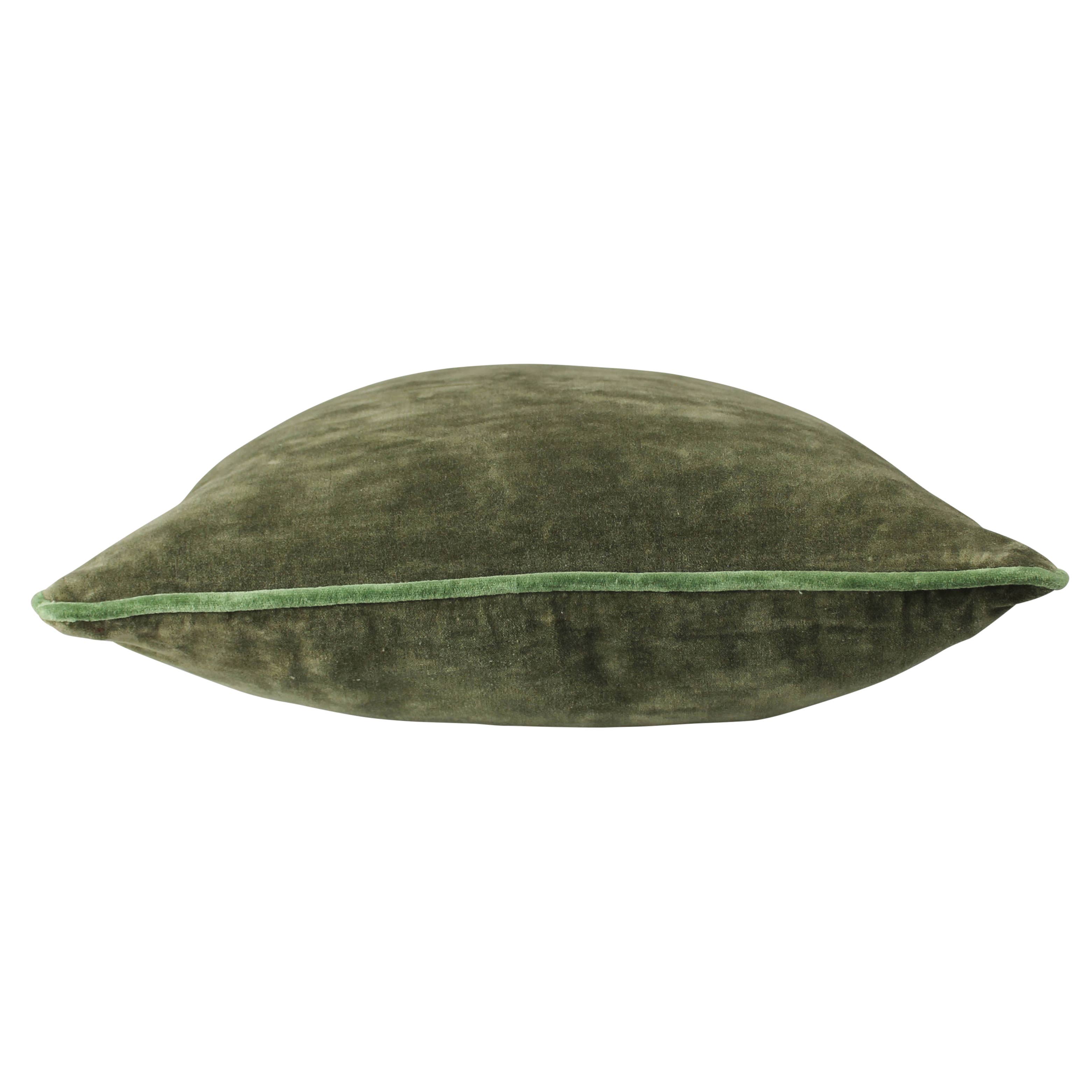 HomArt - Wholesale Throw/Decorative Pillow - Andover Velvet Pillow, Juniper Green1