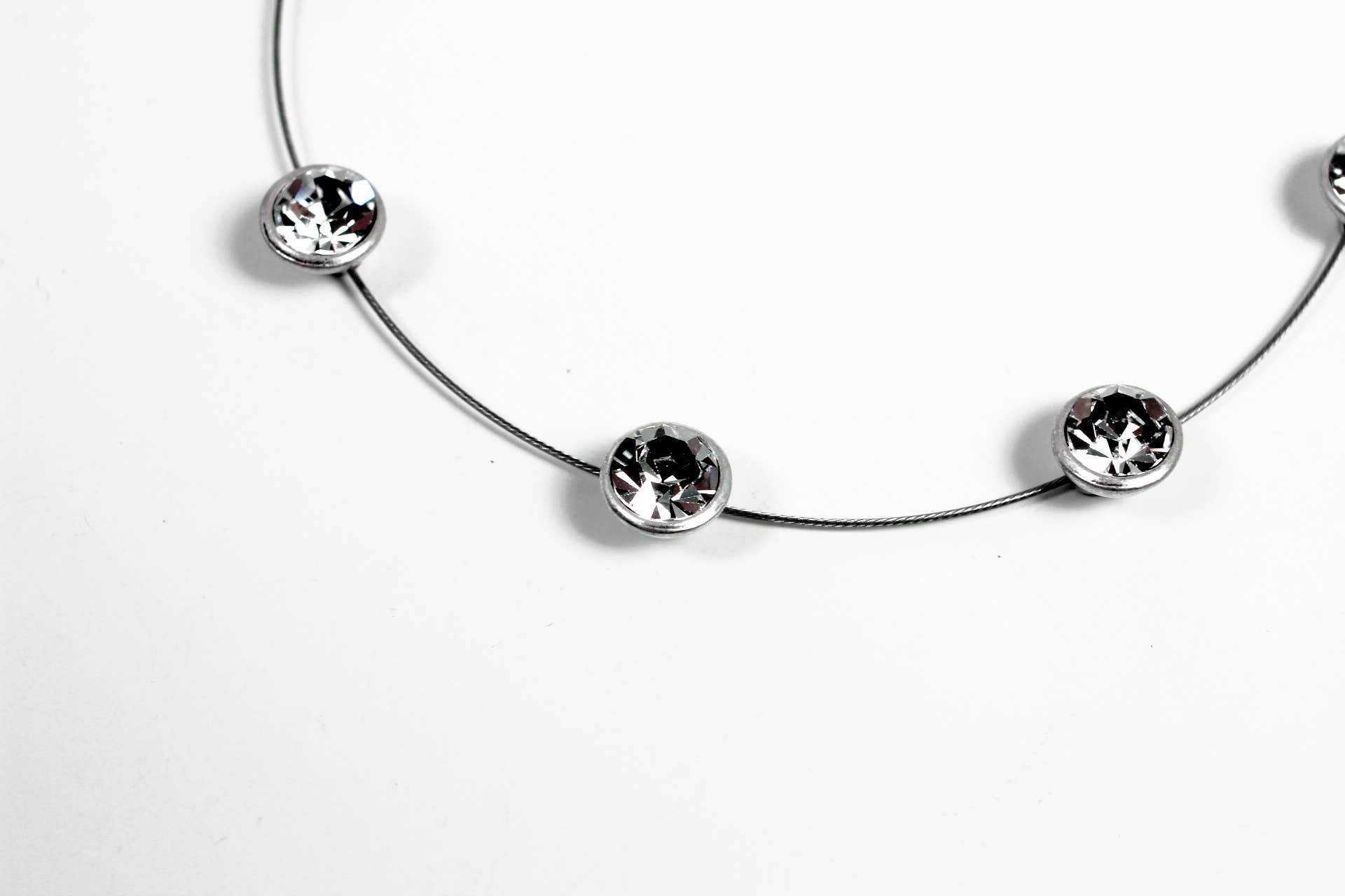 Accessoires by KHB - Wholesale Choker/Collar - Bosch wire necklace1