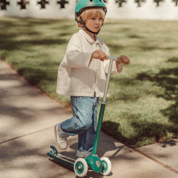 Banwood Inc - Vente Vélo et trottinette – enfant - TROTTINETTE VINTAGE BANWOOD - VERT2