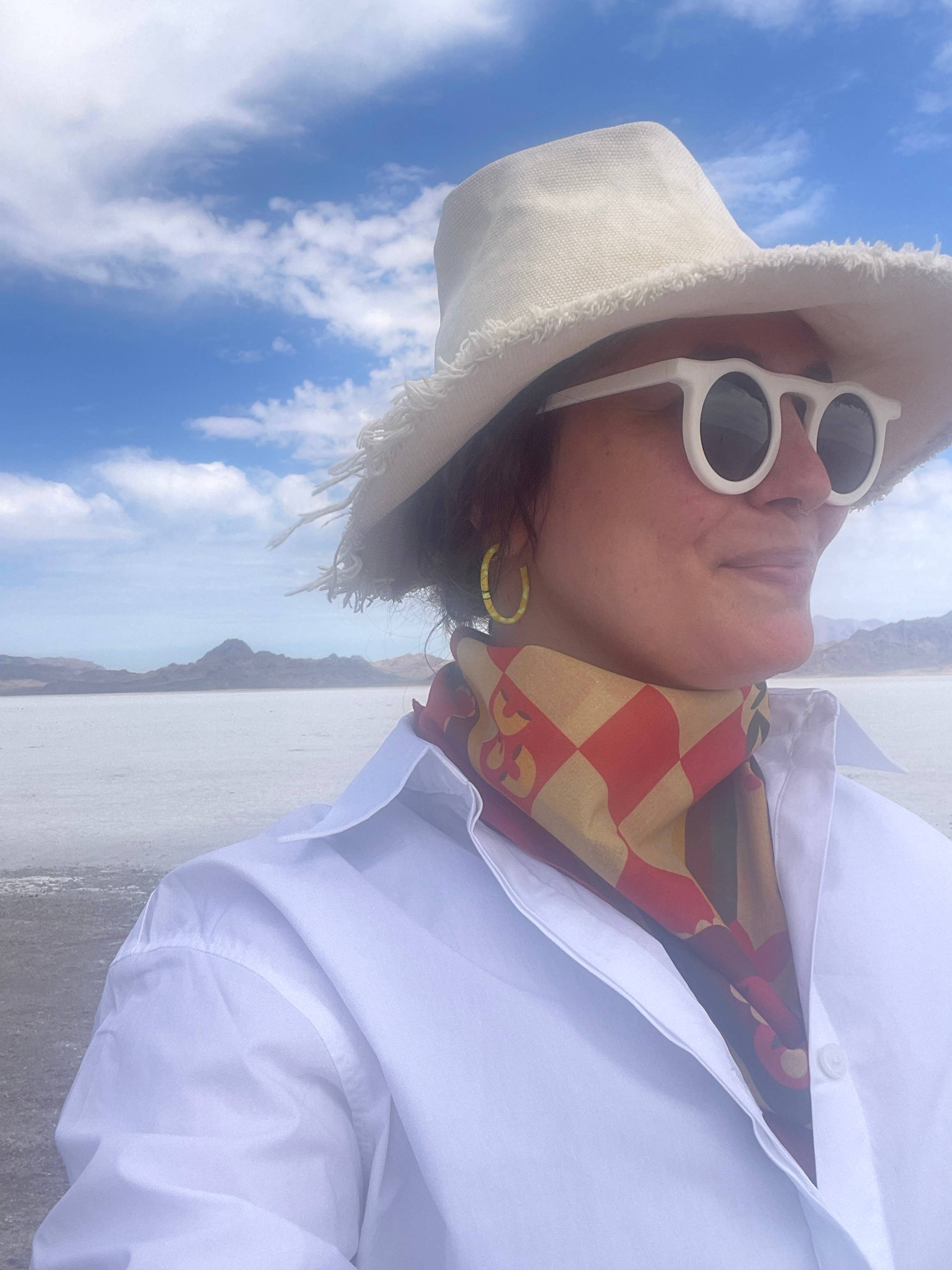 FOUR RABBIT – wholesale Board game – Lotsa Pasta Bandana Board Game 4