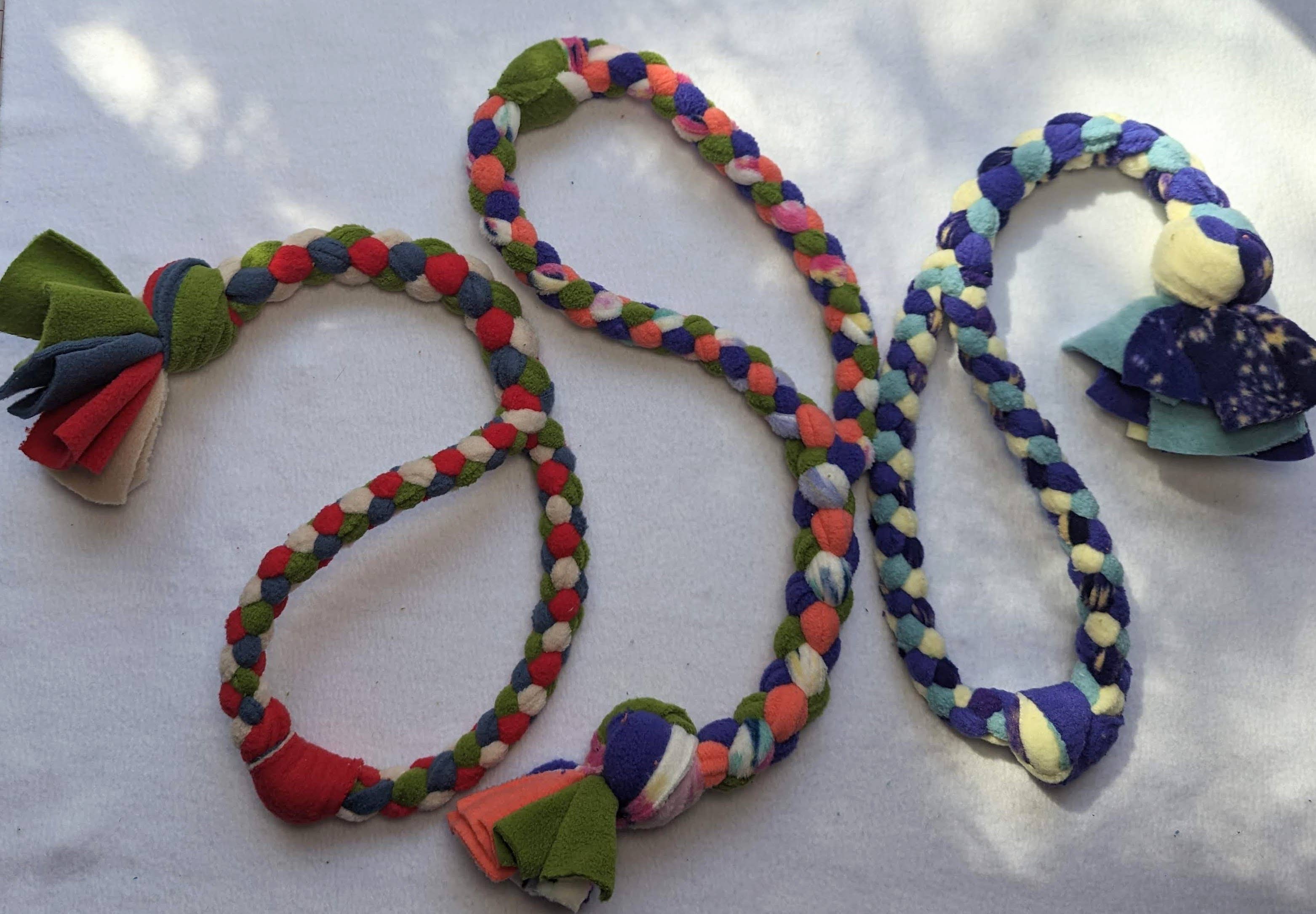 Superb Snuffles - Wholesale Pet Toy - Cat/Dog - Tug Toy - Loop3