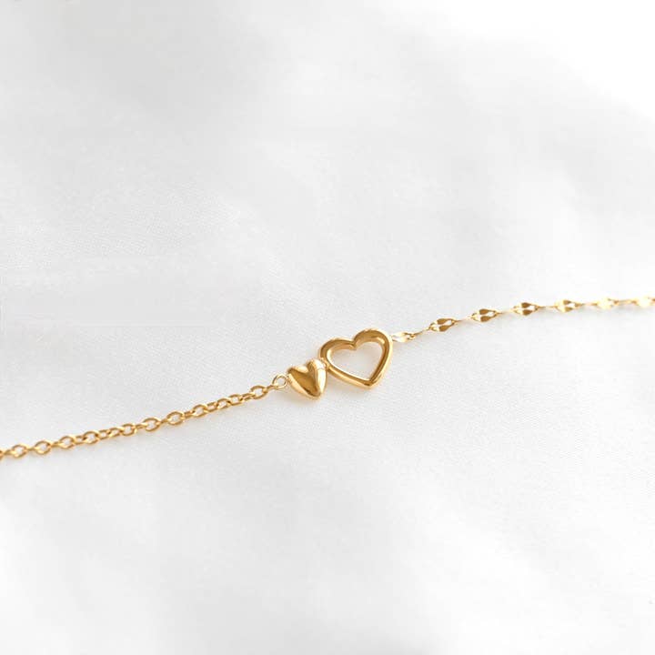 Blueyejewelry - Wholesale Charm/Dangle Bracelet - Double Heart Duo Bracelet - Dainty Gold Heart Bracelet3
