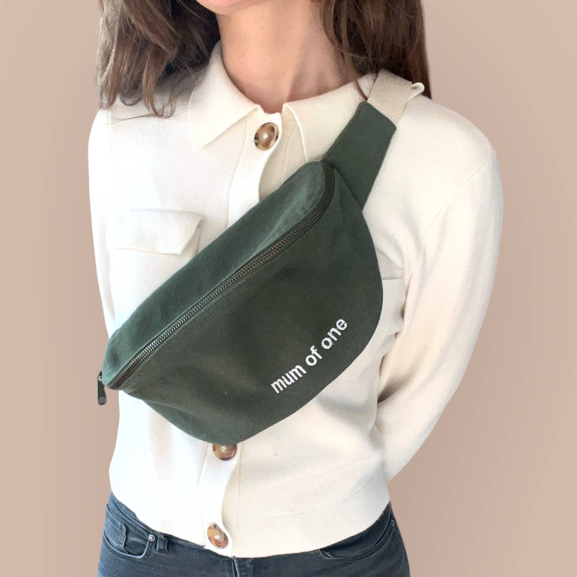 Family Impact Stories - Vente Sac ceinture – femme - BANANE “MUM OF ONE” OLIVE2