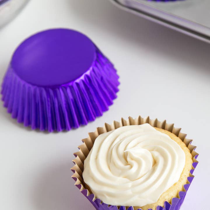 Fox Run Brands – Engroshandel Cupcake-/muffinfolie – Fox Run Purple Foil Cupcake Liners, sæt med 32, 3 „x 3"4