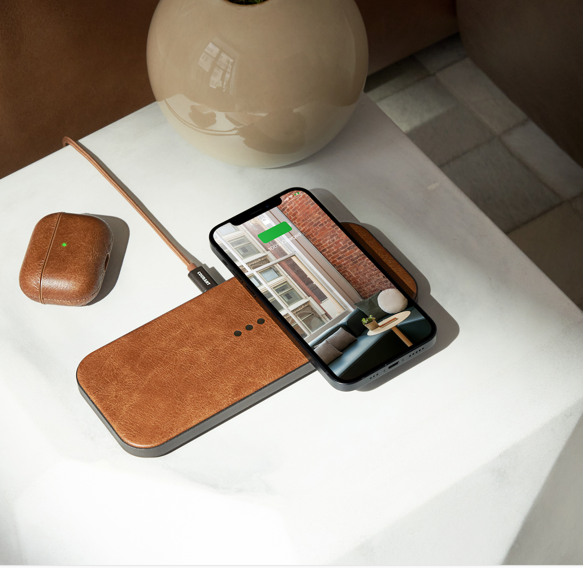 Courant - Wholesale Charging Dock - CATCH:2 - Classics Leather Wireless Charger - Dual Charging8