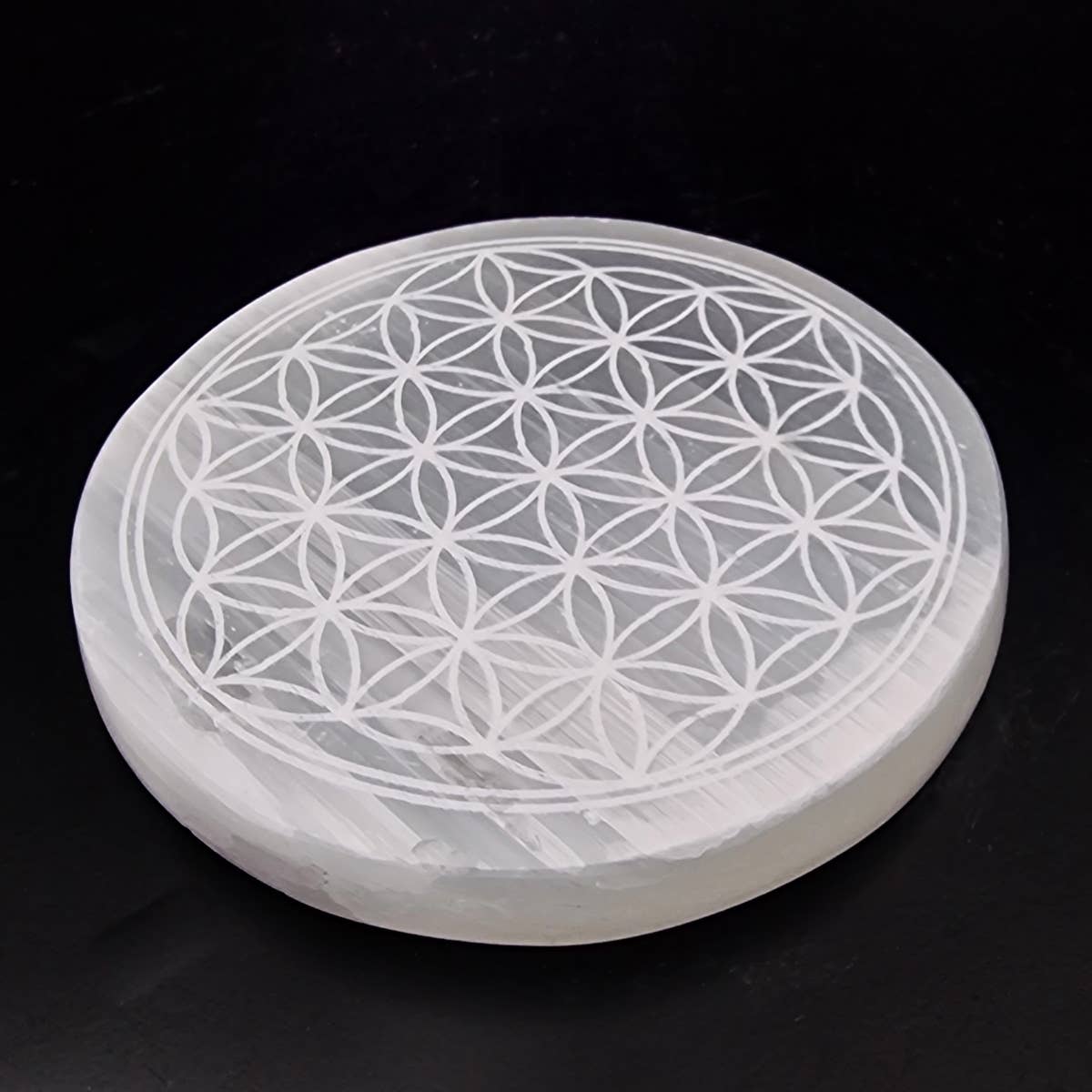 Shamans Crystal - Wholesale Crystal Charging Plate - Flower of Life Selenite Charging Plate  8cm2