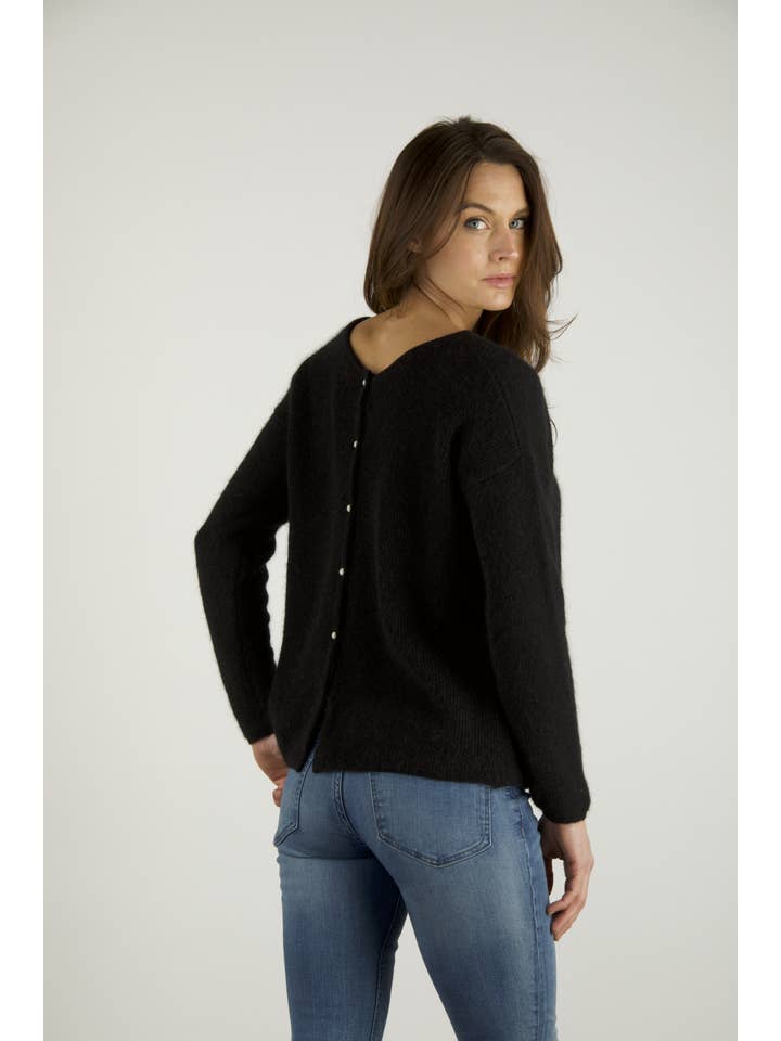 Joyride Supply - Wholesale Cardigan - Women's - 100% Cashmere - Maud Cardigan2