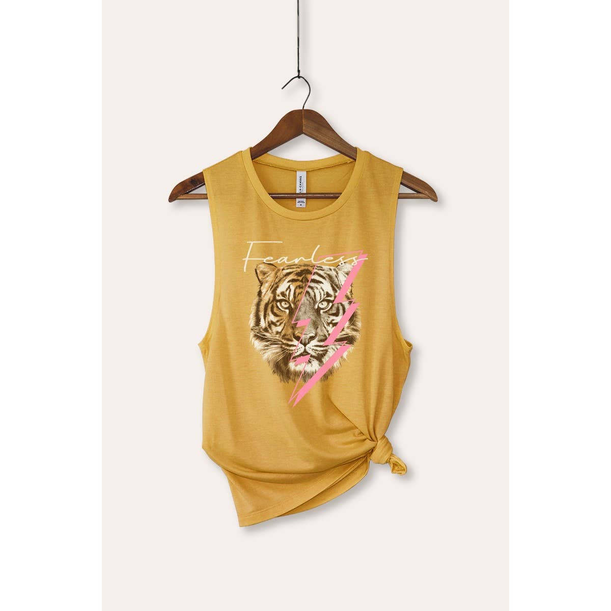 VINTAGE POINT USA – wholesale Tank top – Women′s – LIGHTNING TIGER GRAPHIC TANK TOP2
