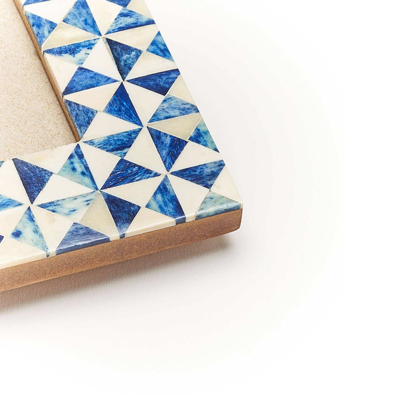 Matr Boomie Fair Trade - Wholesale Picture Frame - Varuna 4x6 Cobalt Picture Frame - Carved Bone1