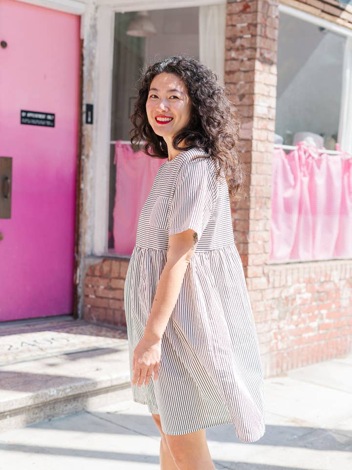 Nettle Studios - Wholesale Dress - Women's - Size Inclusive Plus Size Shirt Dress Pockets Striped Linen12