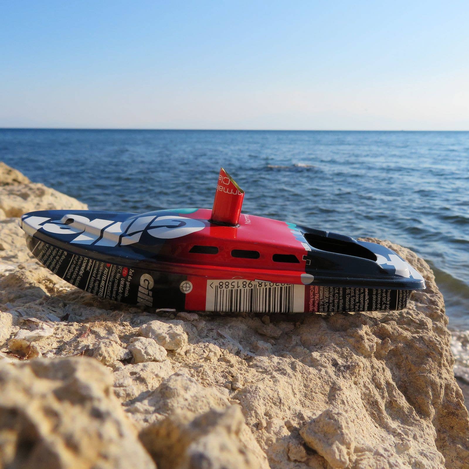 Tribal Trade GmbH - Wholesale Classic Toy - Kids - Tin Toy Boat Recycle Candle Boat Pop Pop Knatterboat5