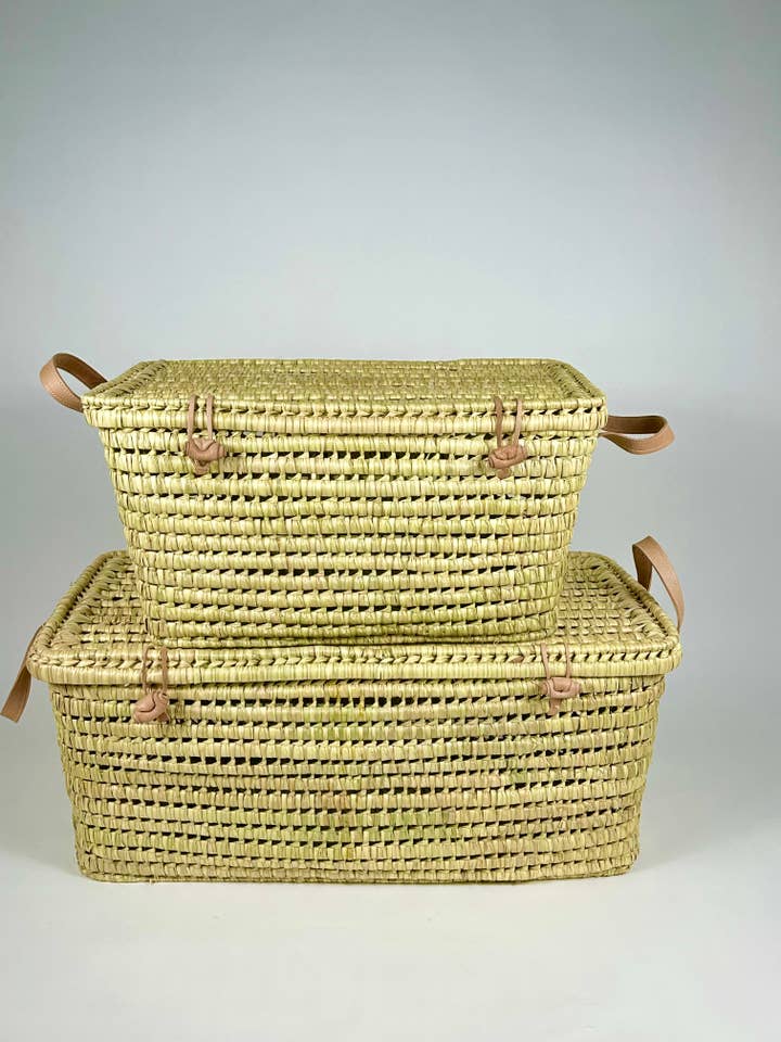 WICKER STORAGE TRUNK-CHEST & STORAGE BASKET Leather straps for wholesale by Mikwi
