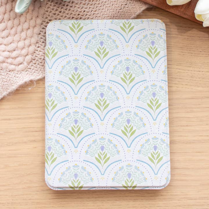 Kindle-Hülle mit blauem Blumenmuster für den Großhandel von Little Inklings LTD