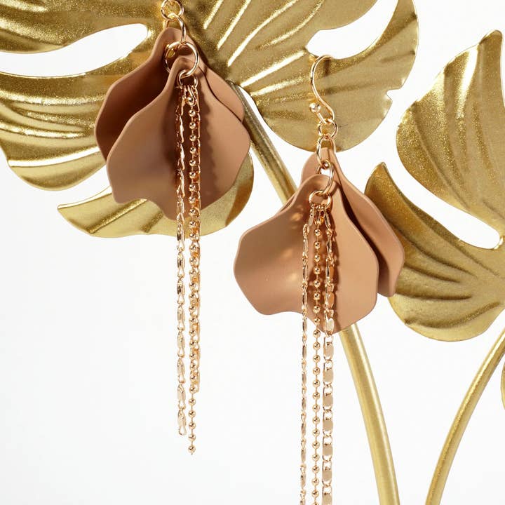 Wild Honey - Wholesale Dangle Earrings - Botanical-Theme Rubber-Coated Flower Petal Design Dangle Earrings With Chain Drop2