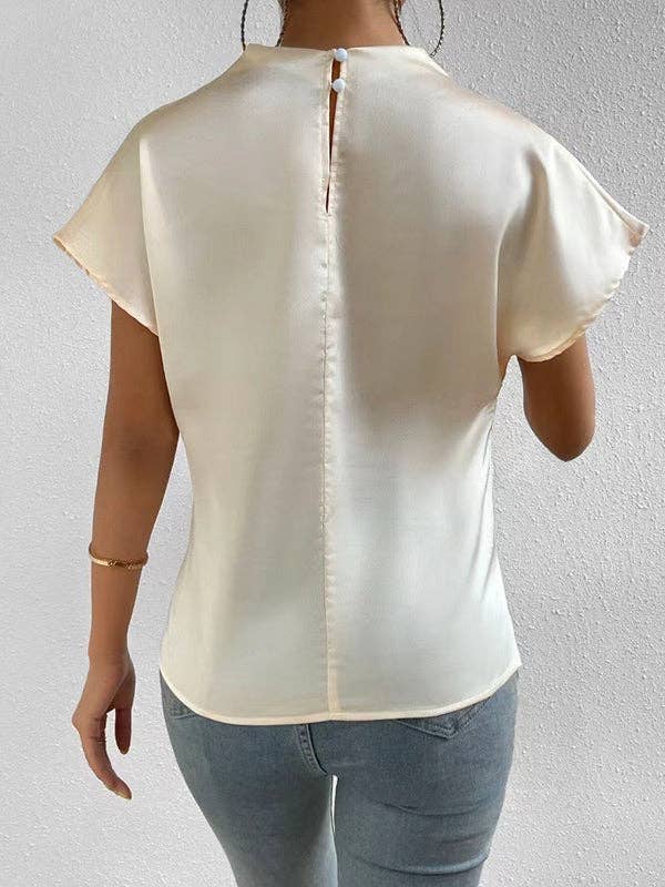 Sheer Trend - Wholesale Blouse - Dames - Losse T-shirts met korte mouwen en geplooide effen kleuren en ronde hals4