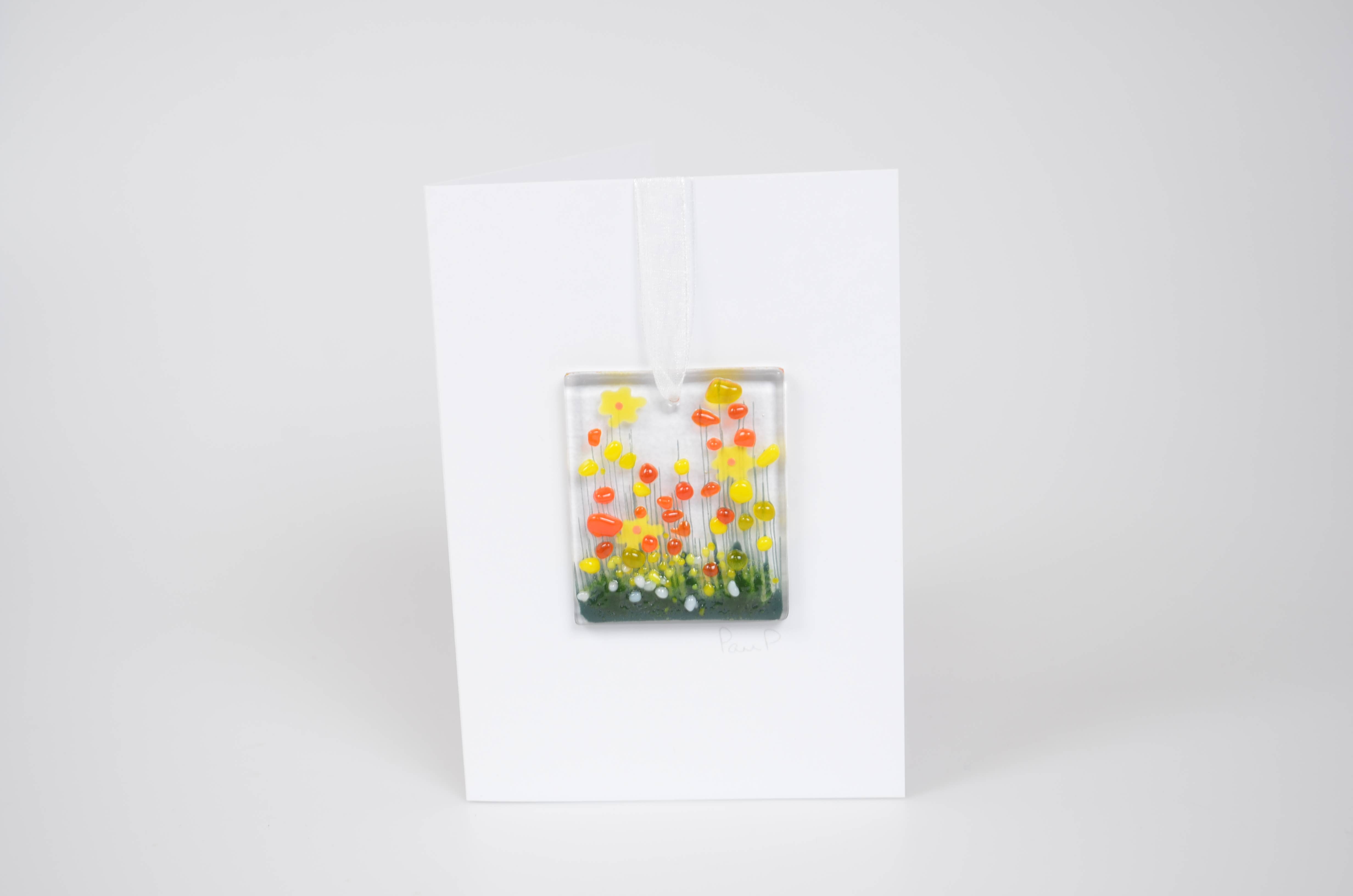 Pam Peters Designs – wholesale Everyday greeting card – Daffodil Fused Glass Hanging Token Card1