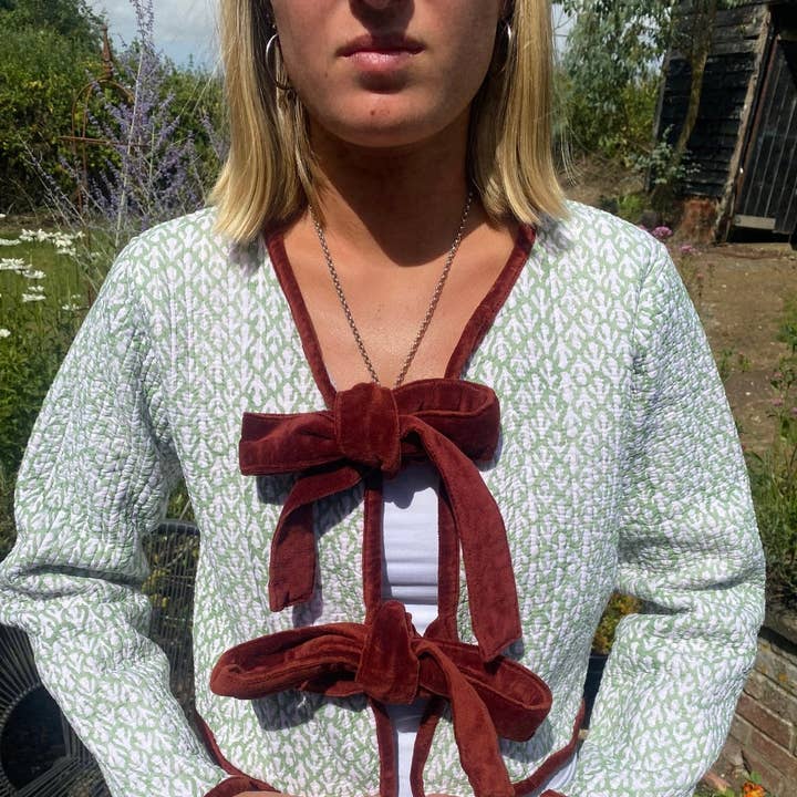 Chaqueta Reversible - Verde/Raya Verde con ribete de terciopelo granate para venta al por mayor de Twizzell