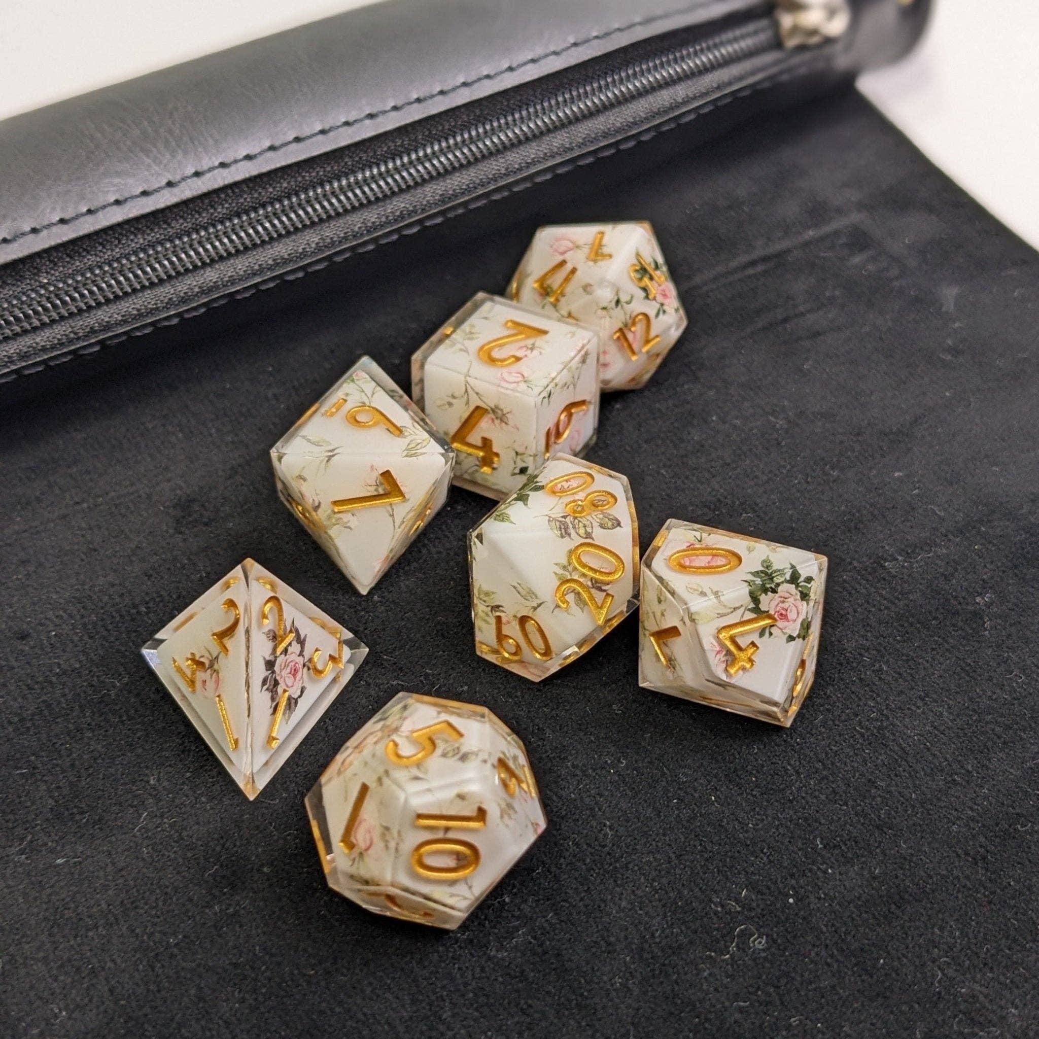 EBONWOOD - Wholesale Dice - Gilded Garden - 7 Piece Luxury D&D Dice Set4