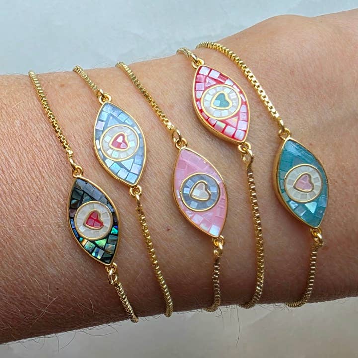 Shell Evil Eye Gold Plated Over Brass Handmade Bracelet for wholesale by Daphne'Style