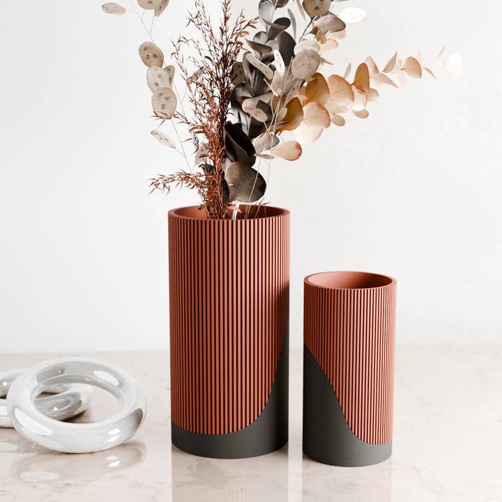 Modernized Pottery - Wholesale Vase - Contour Vase2