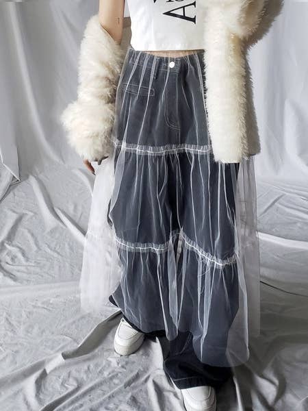 Rosa Clothing - Wholesale Skirt - Women's - Trendy Elasticated Waist Overlay Layered Mesh Skirt