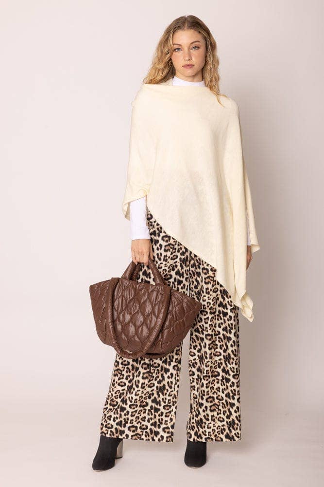 MiMi Wholesale - Wholesale Poncho - Women's - CCP320056 Juney Soft Classic Knit Poncho Ruana1