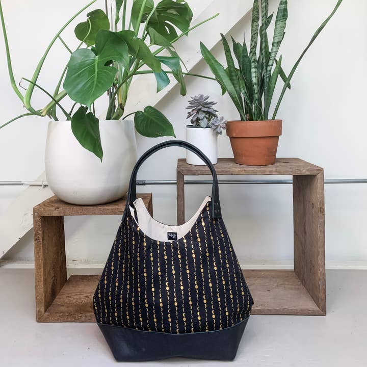 NUOVA BORSA CONVERTIBILE IN LUNE SCURE per la vendita all'ingrosso da parte di Frankie & Coco PDX