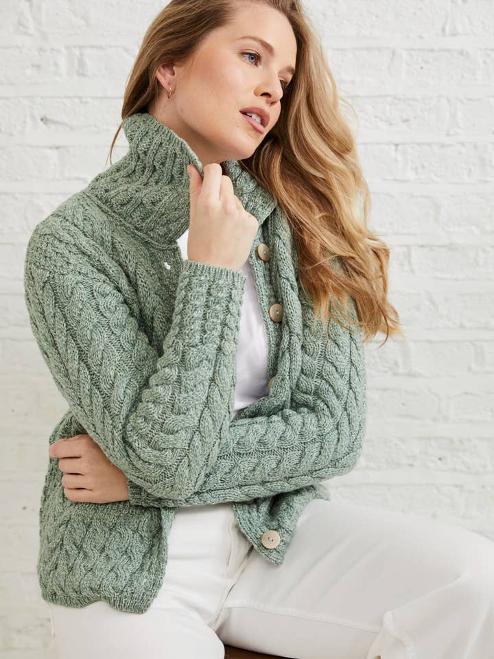 Belcarra damkofta i Aran-stickning - mintgrön för wholesale av Aran Woollen Mills