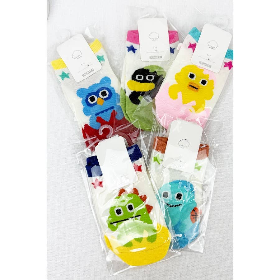 MÉLANGER LA COULEUR Chaussettes mignonnes assorties pour enfants avec personnages en vente sur Faire4