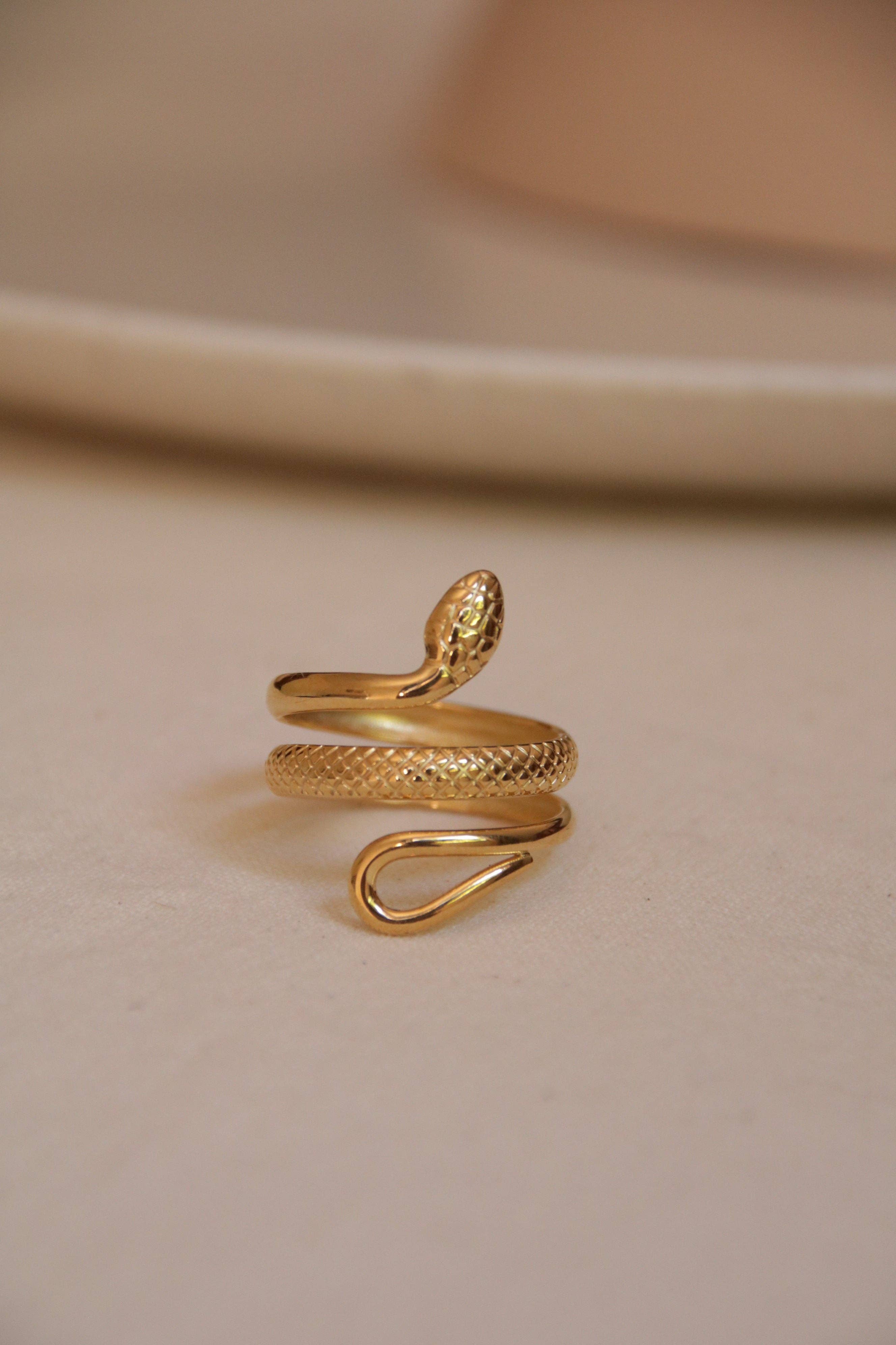 Positiva Jewelry - Wholesale Cocktail/Statement Ring - Goldener Schlangenring5