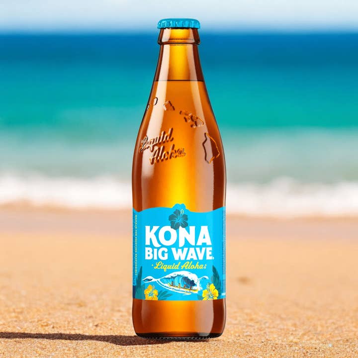 Kona Big Wave 0,35L - Golden Ale dalle Hawaii con 4,4% Vol. per la vendita all'ingrosso da parte di Haus der Biere Berlin