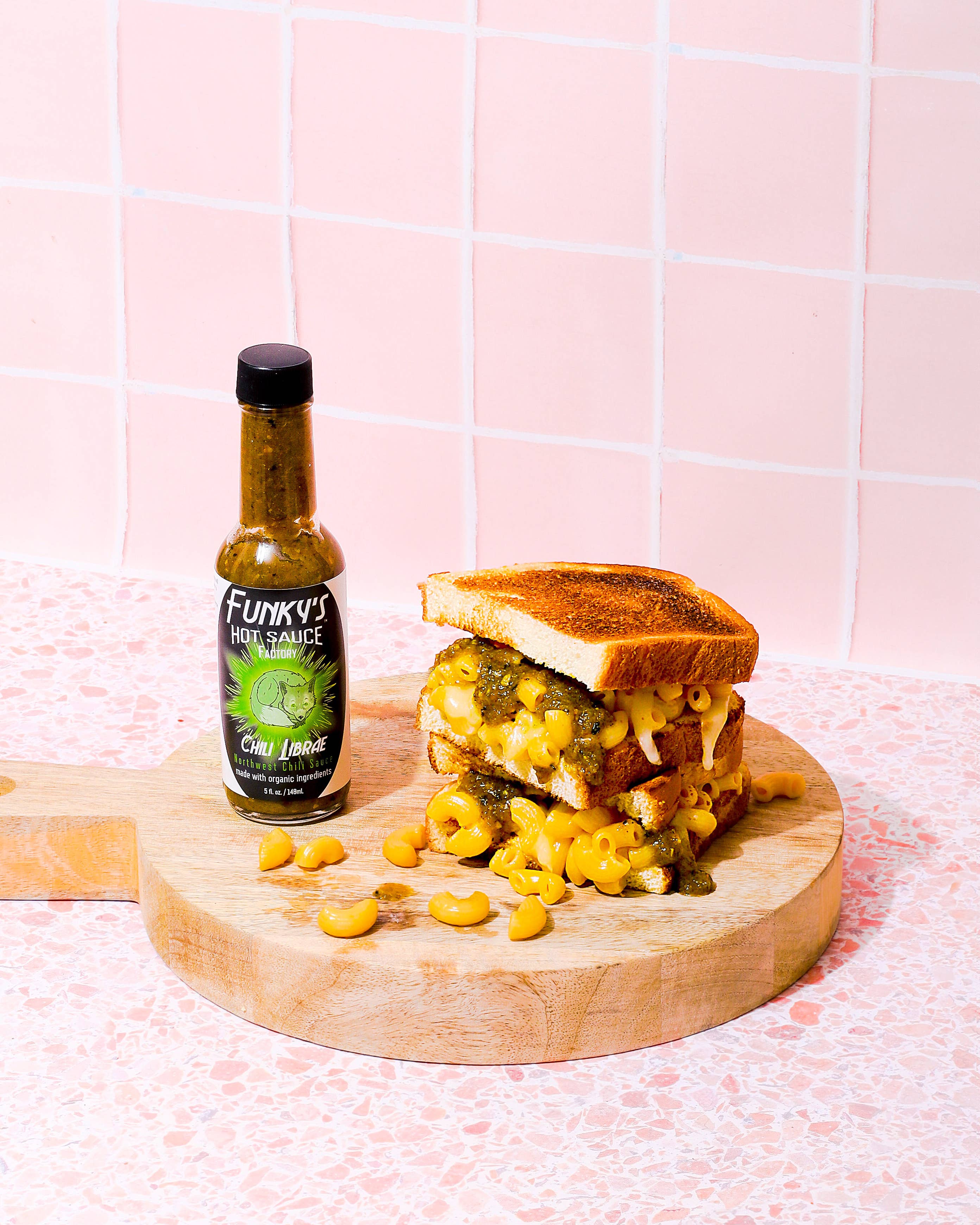 Funky's Hot Sauce Factory - Wholesale Hot Sauce - Chili Librae (medium)3