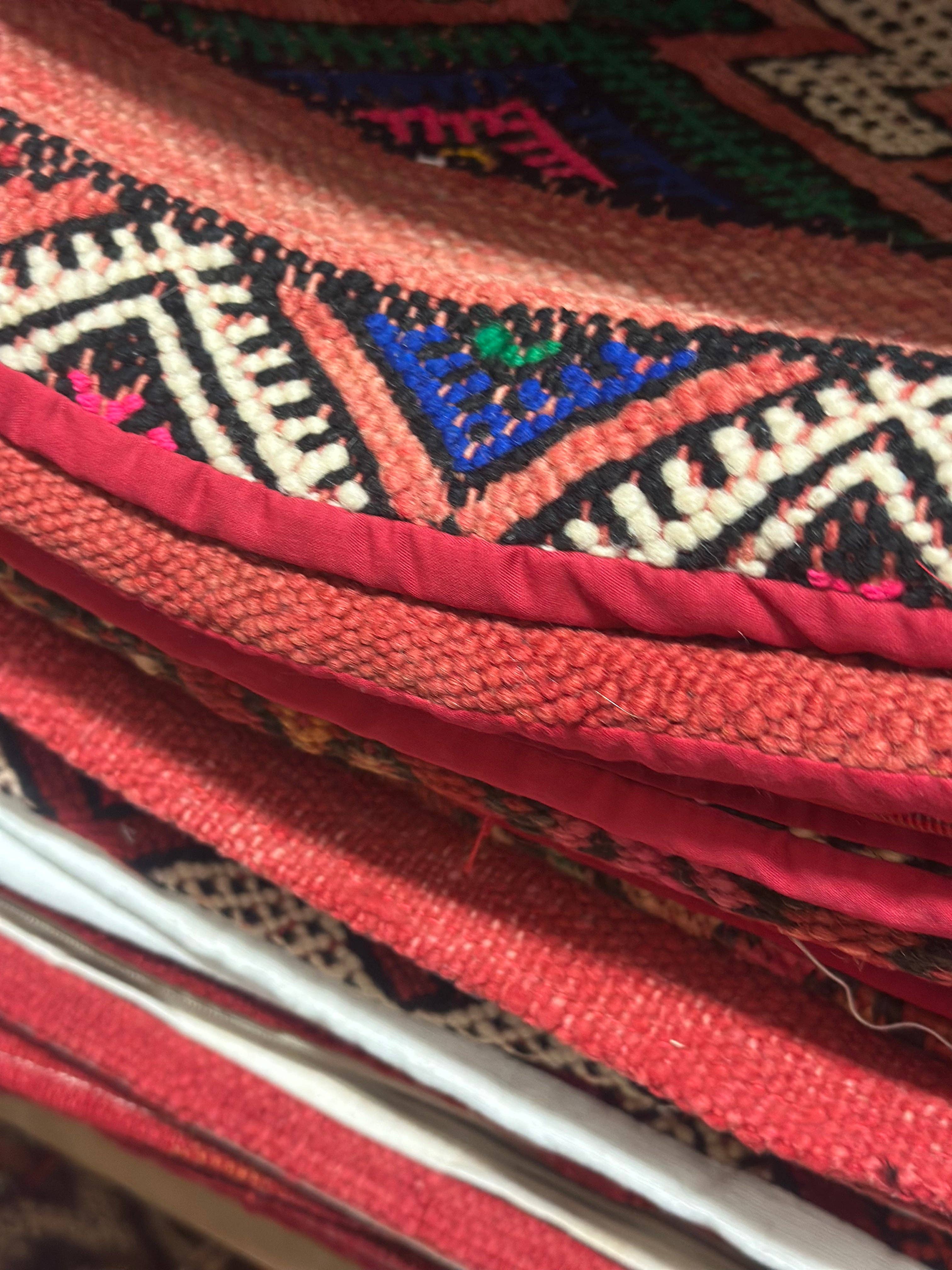 SOUK in the CITY - Wholesale Throw/Decorative Pillow - VINTAGE Upcycled Berber Cushions31