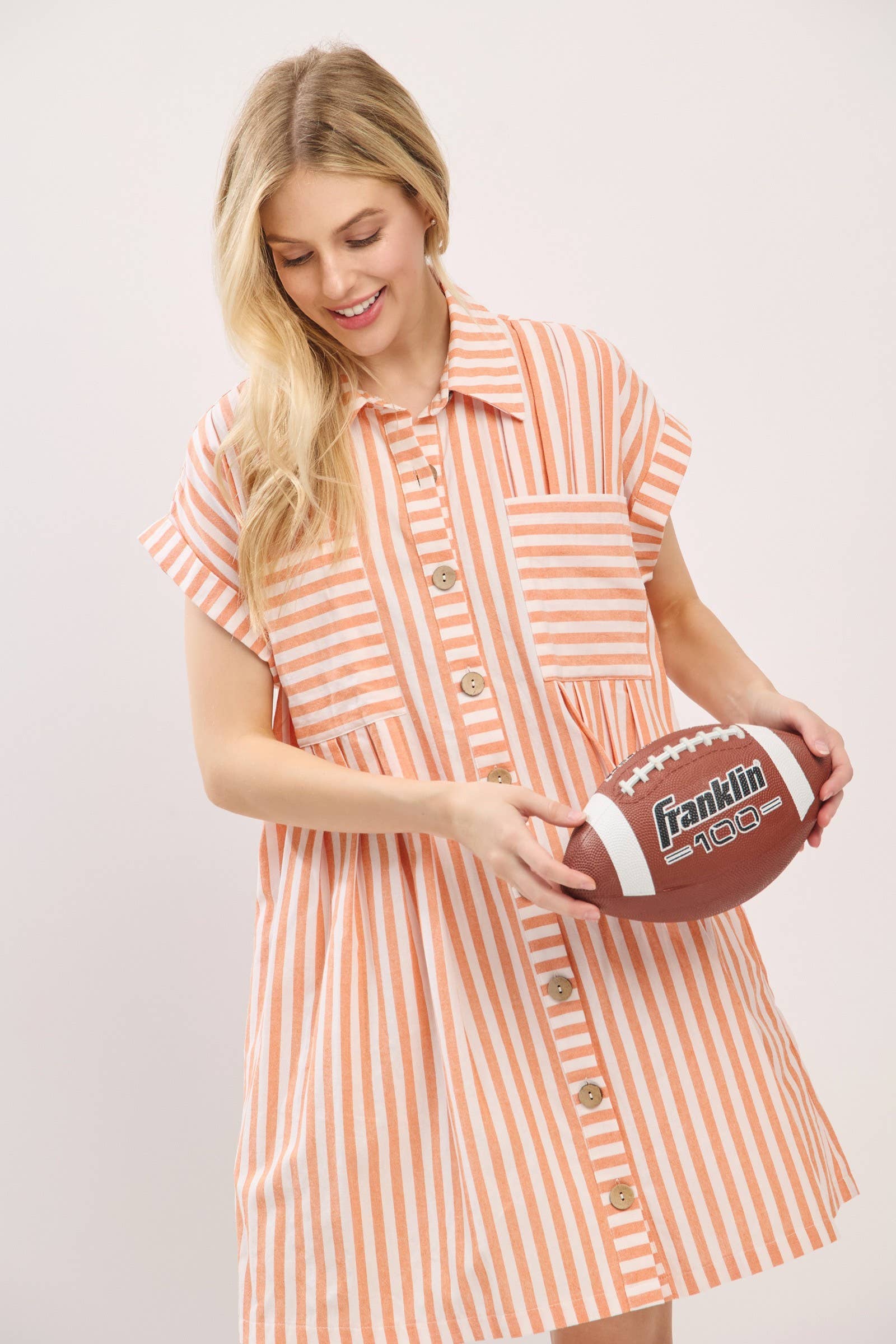 Sewn and Seen - Vente Robe – femme - ROBE TUNIQUE À RAYURES EN COTON AVEC BOUTONS16