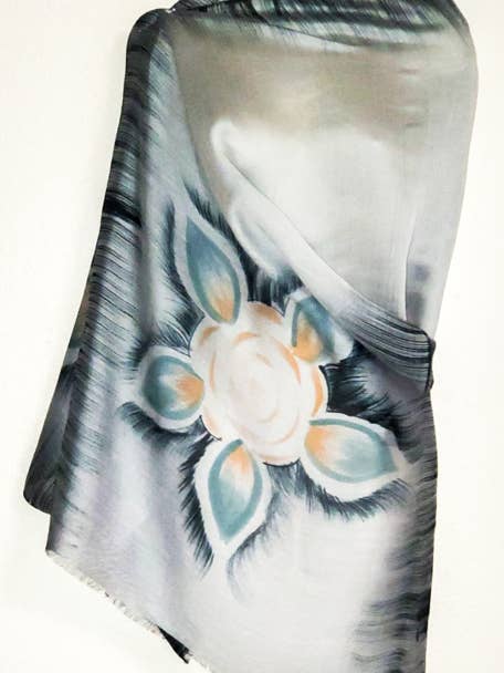 Handgeschilderde Lotus sjaal voor wholesale door Bluestar