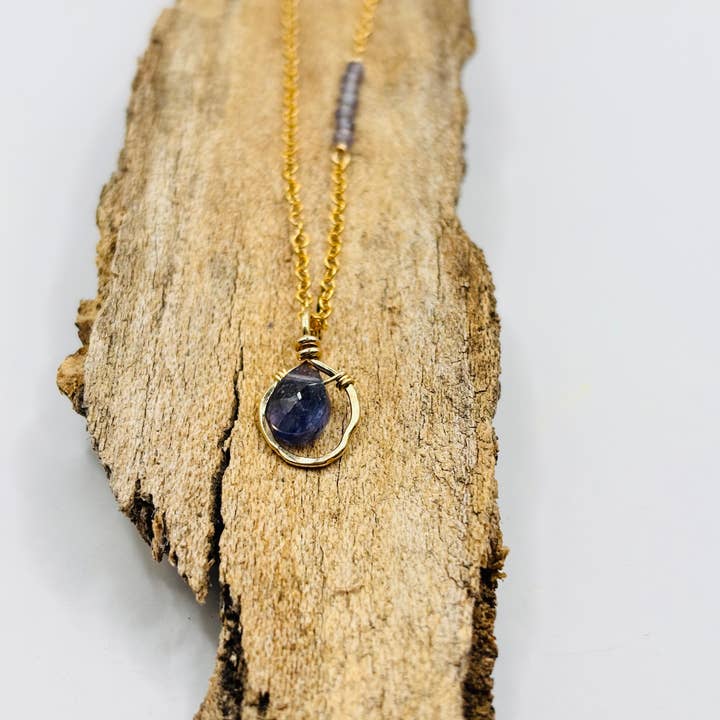 Rachel Renee Jewelry - Wholesale Pendant/Charm Necklace - ALICIA Freeform Gemstone Necklace With Embellishment4