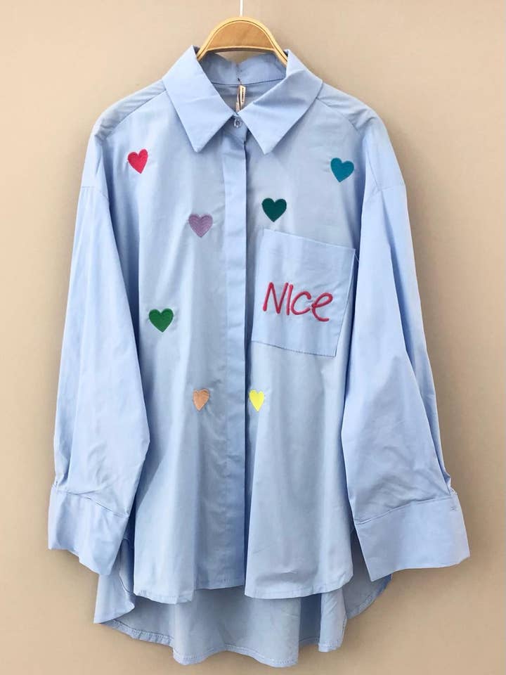 SWEET MAGIC MODA Y COMPLEMENTOS - Wholesale Button Down Shirt - Women's - OVERSIZED LONG SLEEVE SHIRT WITH EMBROIDERED DETAILS2